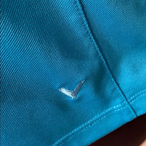 Callaway golf top- turquoise with white buttons - Picture 5 of 10